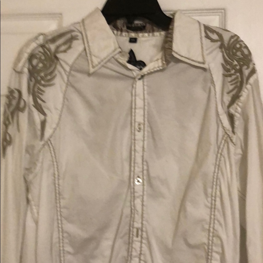 Men’s Roar dress shirt